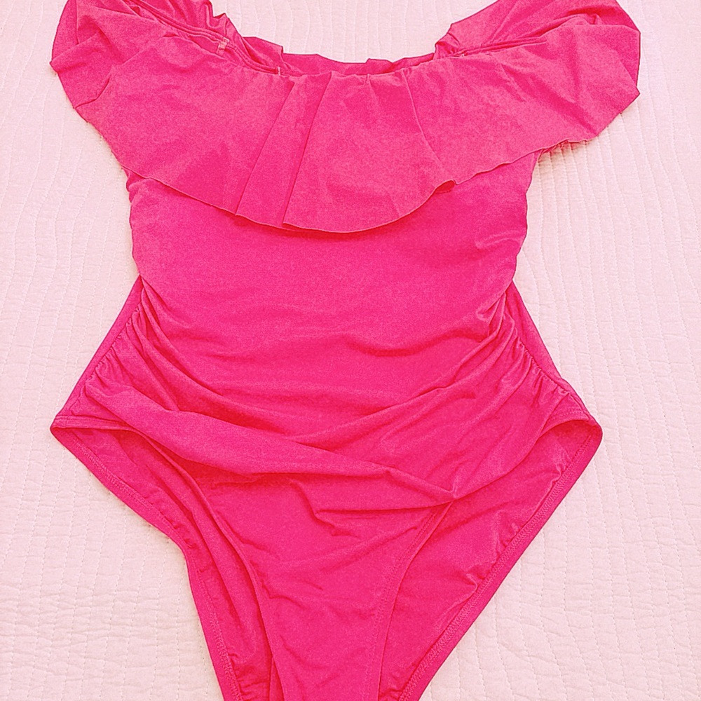 La Blanca Swimsuit, size 14, LOVE this suit!